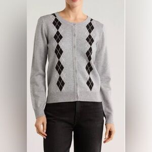 Bobeau Gray and Black Argyle Cardigan